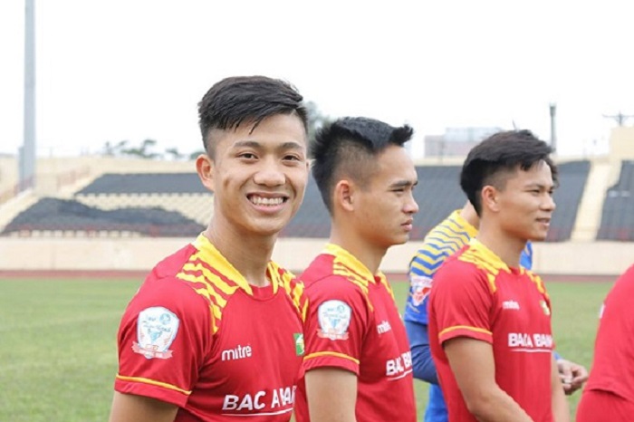 Cầu thủ Văn Đức - Cậu bé vàng của bóng đá Việt Nam