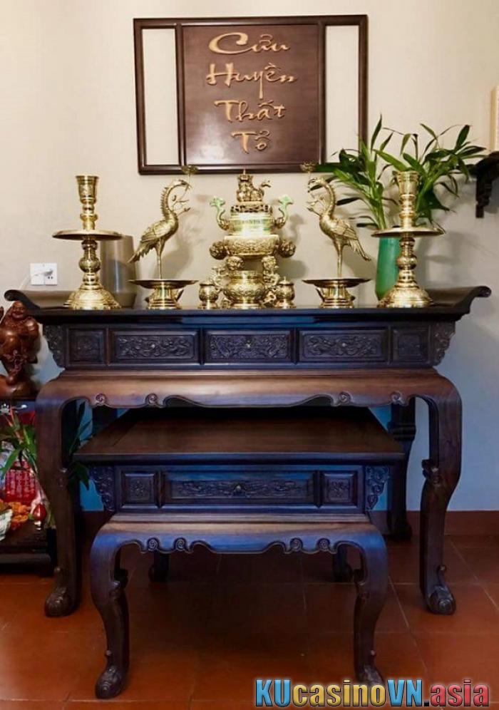 lập bàn thờ Cửu Huyền Thất Tổ