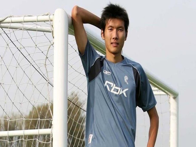 Cầu thủ cao nhất Yang Changpeng khiến bạn phải suy nghĩ
