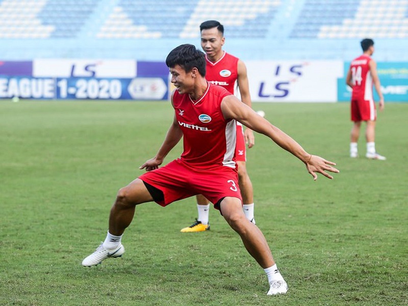 Muangthong United muốn mua Qué Ngọc Hải