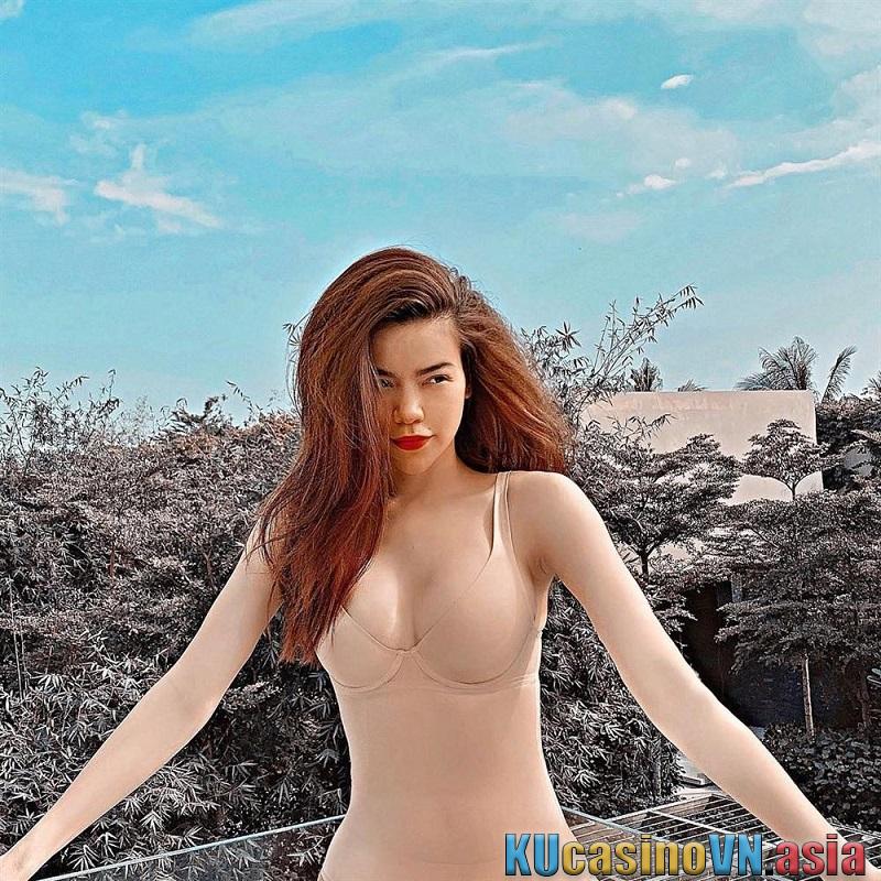 ảnh nude Hồ Ngọc Hà bikini