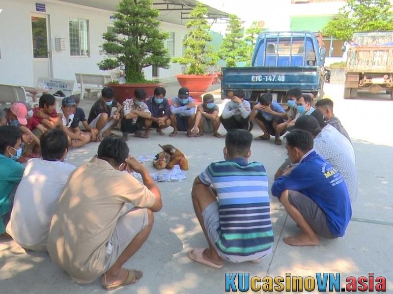 An Jang: 26 người bị bắt trong sòng bạc. "tệ hại