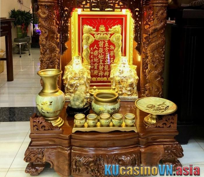 bàn thờ Thần Tài