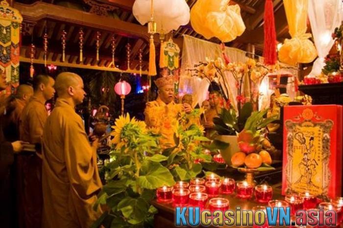 cách cúng sao Thái Âm